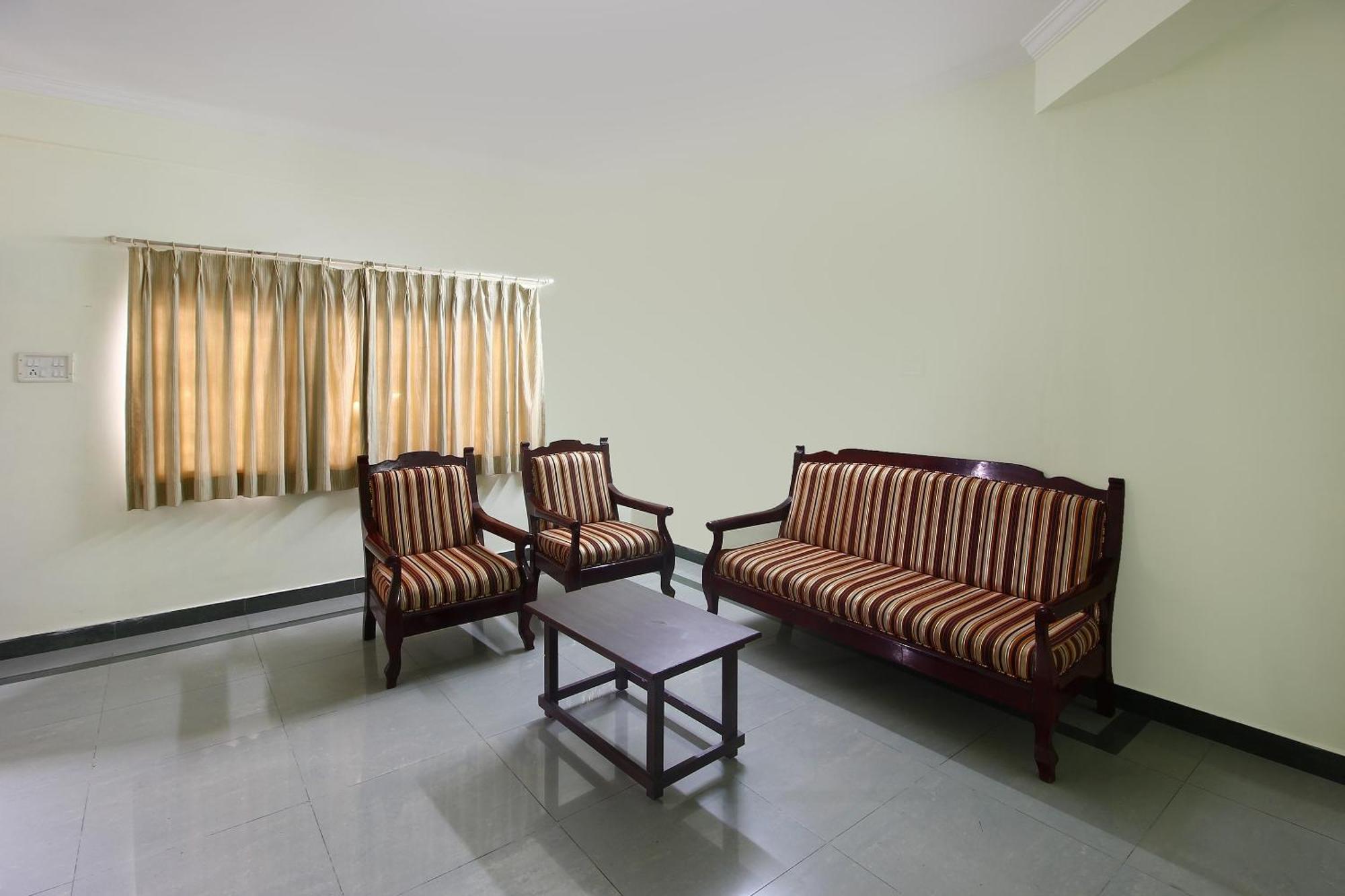 Super Collection O Begumpet Formerly Alpine Glow Sunrise Hyderabad Exteriör bild