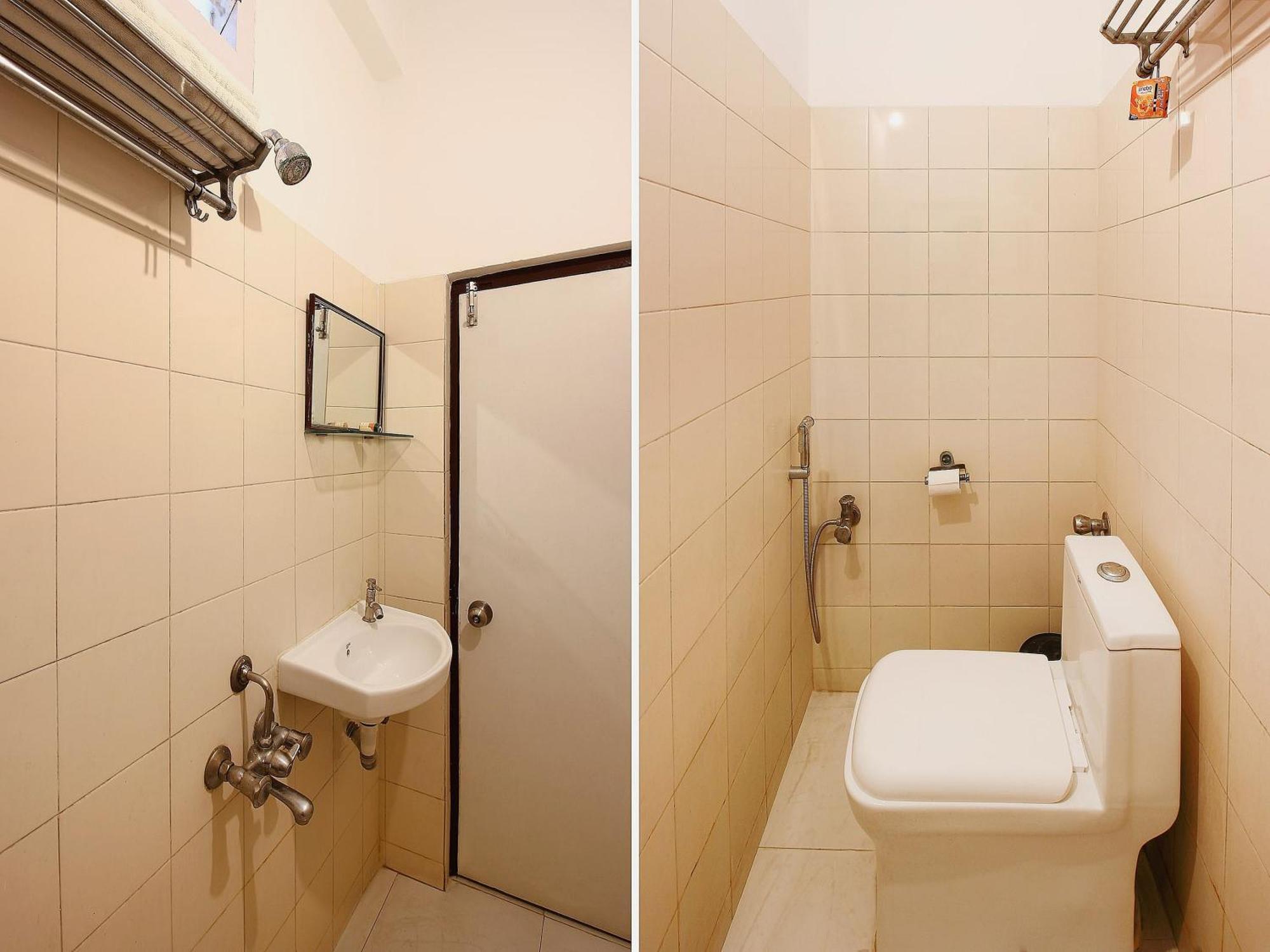 Super Collection O Begumpet Formerly Alpine Glow Sunrise Hyderabad Exteriör bild